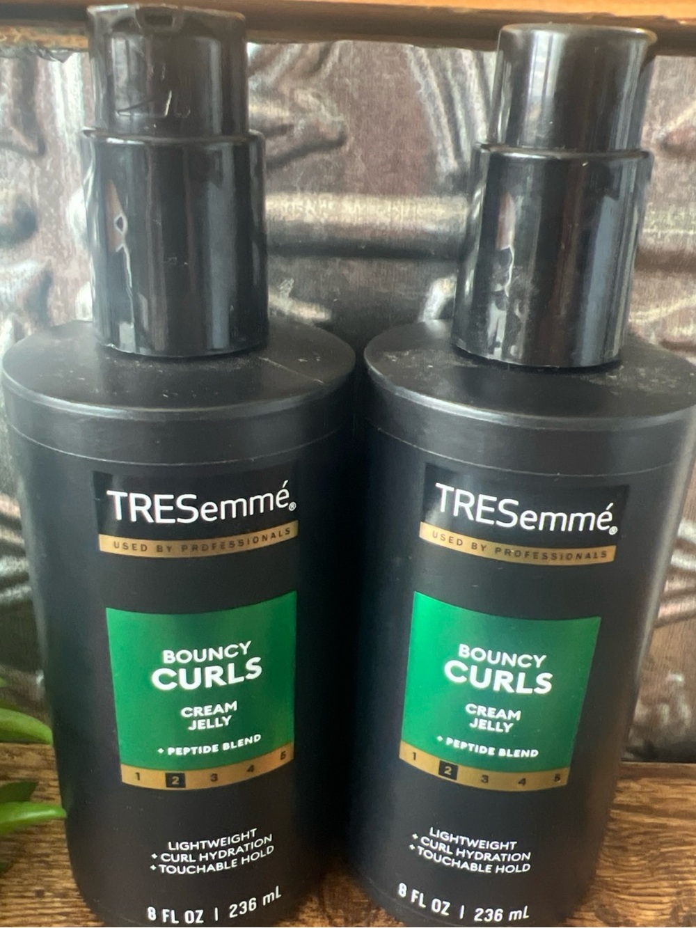 TRESemmé Bouncy Curls Cream Jelly Peptide Blend 8 oz Lot of 2 NEW